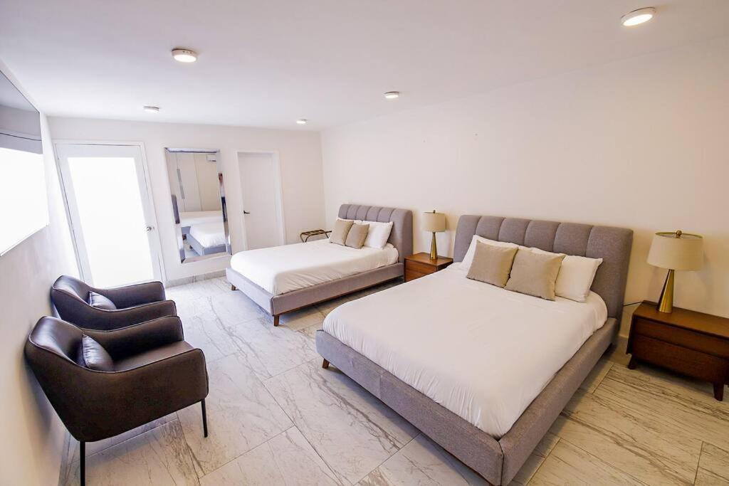 King Royal - Luxury In Center Villa *